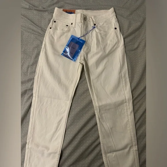 Women’s Acne Studios Slim White Mom Jeans